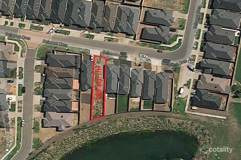 57 Belmont Cres, Pakenham, VIC 3810