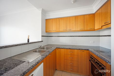 Property photo of 10/122 Mounts Bay Road Perth WA 6000