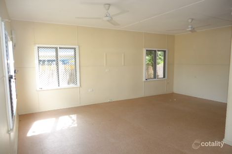 Property photo of 8 Brisk Street Rowes Bay QLD 4810