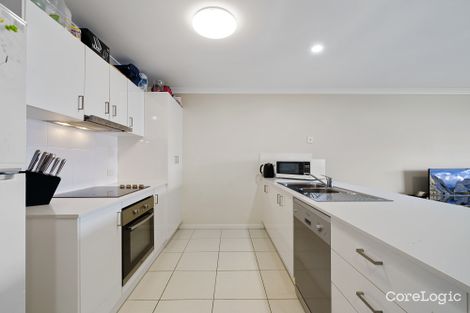 Property photo of 2/2 Breanna Street Cotswold Hills QLD 4350