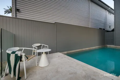 Property photo of 68 The Promenade Camp Hill QLD 4152