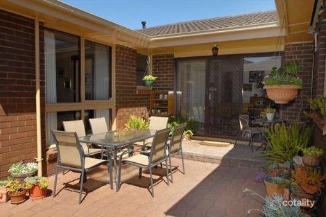 Property photo of 75 King Arthur Drive Glen Waverley VIC 3150