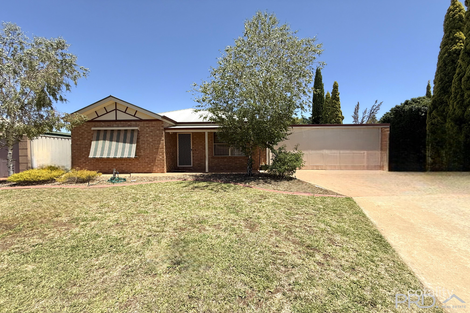 Property photo of 2 Sturt Court Mildura VIC 3500