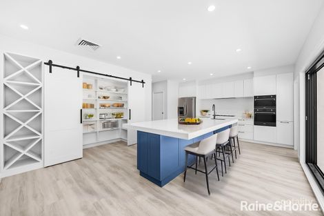 Property photo of 39 Edgewood Crescent Cabarita NSW 2137