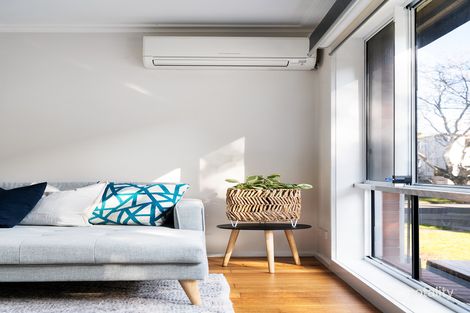 Property photo of 2/25 Auburn Grove Hawthorn East VIC 3123