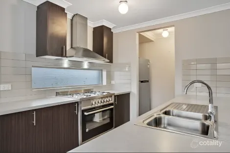 Property photo of 7 Wells Road Point Cook VIC 3030