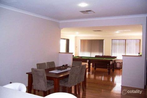 Property photo of 18 Fairburn Crescent Baldivis WA 6171