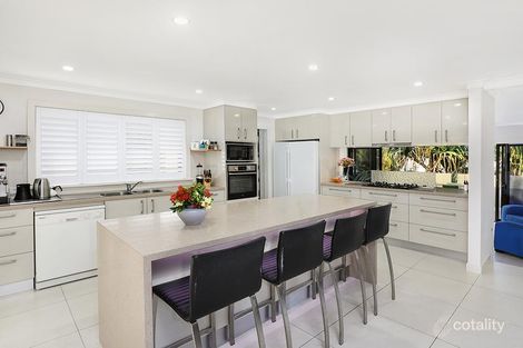 Property photo of 12 Crystal Waves Place Alexandra Headland QLD 4572