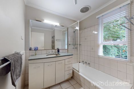 Property photo of 16 Viscount Drive Doncaster VIC 3108