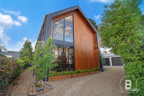 10 Wills St, Beaufort, VIC 3373