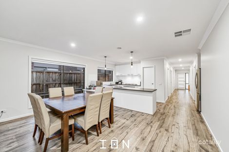 Property photo of 17 Simmental Drive Clyde North VIC 3978