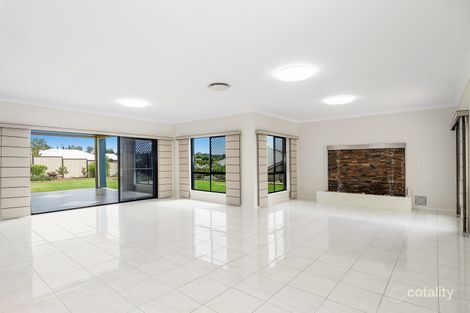 Property photo of 17 Pelican Drive Rangeville QLD 4350