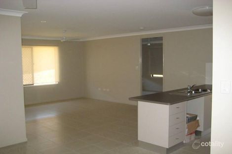 Property photo of 17 Channel Street Bushland Beach QLD 4818