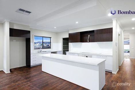 Property photo of 17 Cooney Circuit Kalkallo VIC 3064