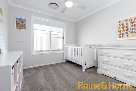 Property photo of 10 Ferrier Drive Dubbo NSW 2830