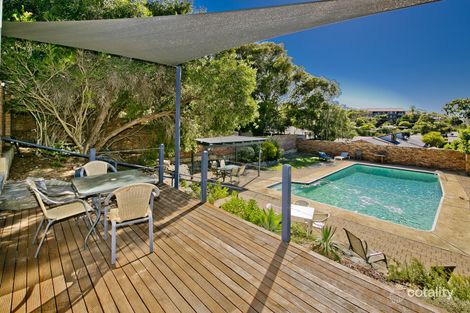 16 Hastings St, Scarborough, WA 6019
