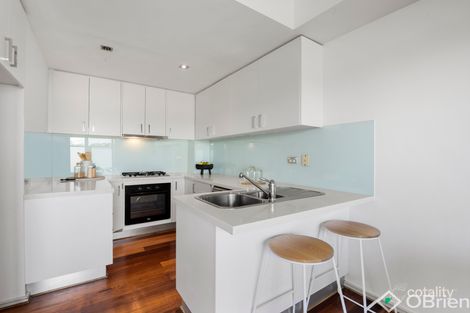 Property photo of 2/12 Matthews Road Bentleigh East VIC 3165