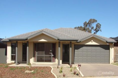 Property photo of 51 Ian Potter Crescent Gungahlin ACT 2912
