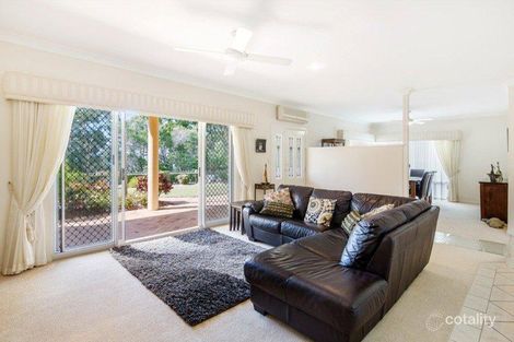 Property photo of 2/215 Esplanade Pialba QLD 4655