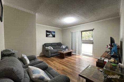 2/64 Sackville St, Fairfield, NSW 2165