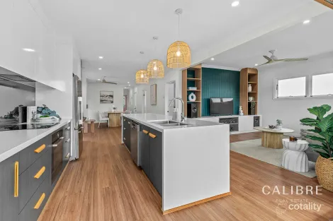 Property photo of 83 Lewin Street Bardon QLD 4065