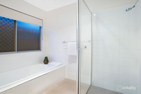 Property photo of 79 Stradbroke Avenue Wynnum QLD 4178