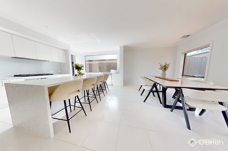 40 Caravan Pde, Berwick, VIC 3806