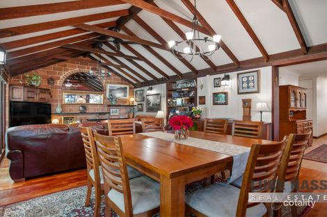 Property photo of 4 Tweed Close Camillo WA 6111