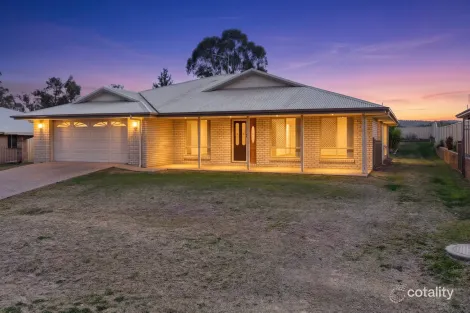 Property photo of 20 Rodeo Drive Warwick QLD 4370