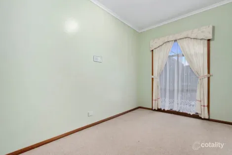 Property photo of 20 Gloaming Ride Kurunjang VIC 3337