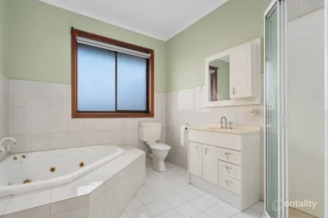 Property photo of 20 Gloaming Ride Kurunjang VIC 3337