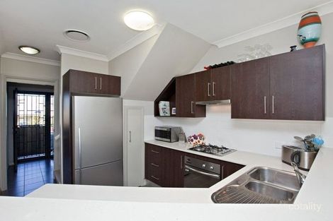 Property photo of 4/1 Woodbine Street Mayfield NSW 2304