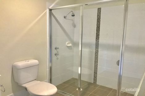 Property photo of 27 Nigella Circuit Hamlyn Terrace NSW 2259