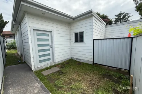 1 Stoney Creek Rd, Beverly Hills, NSW 2209