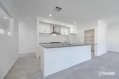 Property photo of 35 Anaconda Loop Dawesville WA 6211