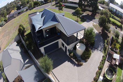 Property photo of 16 Ruth Street Golden Square VIC 3555