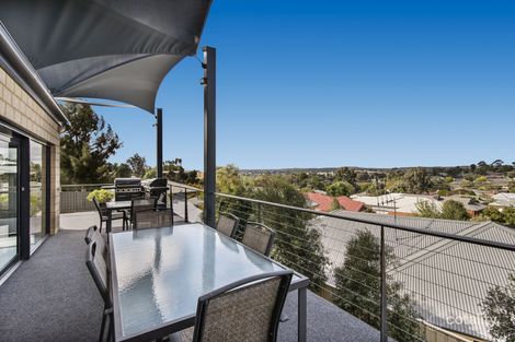 Property photo of 16 Ruth Street Golden Square VIC 3555