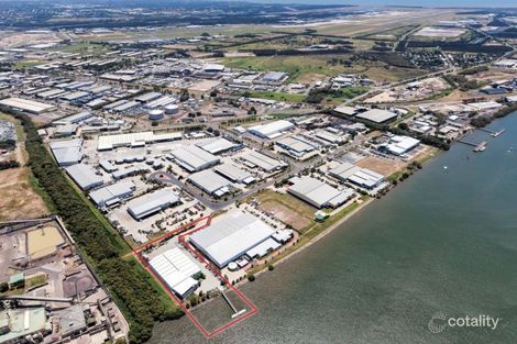 655 Macarthur Ave Centre, Pinkenba, QLD 4008