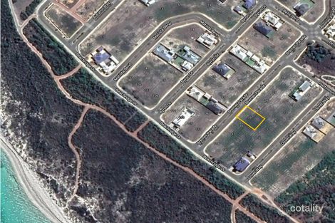 33 Bremer Pde, Jurien Bay, WA 6516