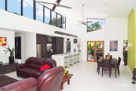 Property photo of 10 Hamilton Avenue Cannonvale QLD 4802