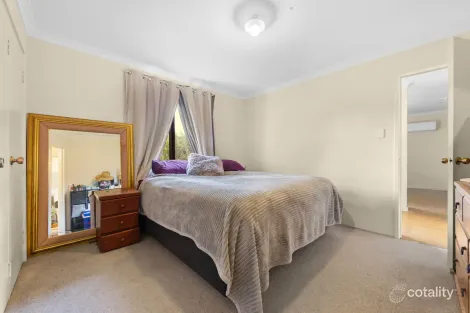 Property photo of 17 St Laurent Close Greenfields WA 6210