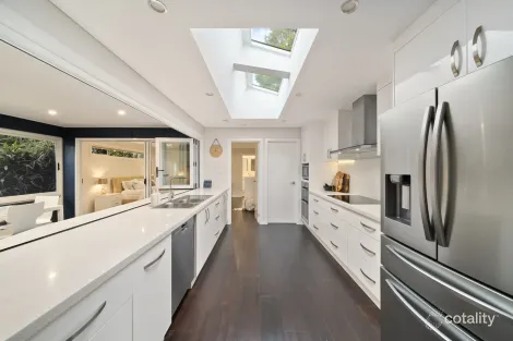 Property photo of 54 Griffith Street Sandgate QLD 4017