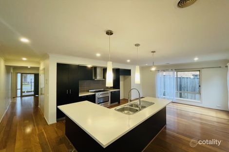 Property photo of 17 Lomandra Street Point Cook VIC 3030