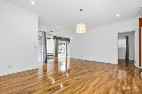 Property photo of 2/235 Springvale Road Nunawading VIC 3131