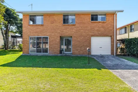 Property photo of 4 Claude Street Yamba NSW 2464