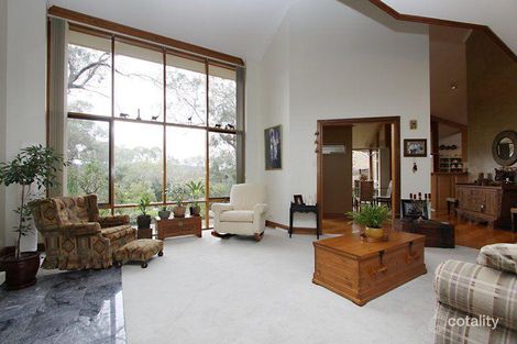 Property photo of 22 Sylvan Way Glenalta SA 5052