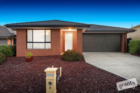 Property photo of 4 Tyalla Way Pakenham VIC 3810