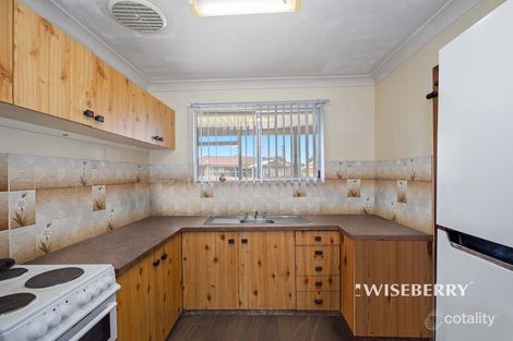 Property photo of 7 Walu Avenue Budgewoi NSW 2262