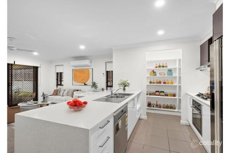 Property photo of 47 Kangaroo Crescent Springfield Lakes QLD 4300