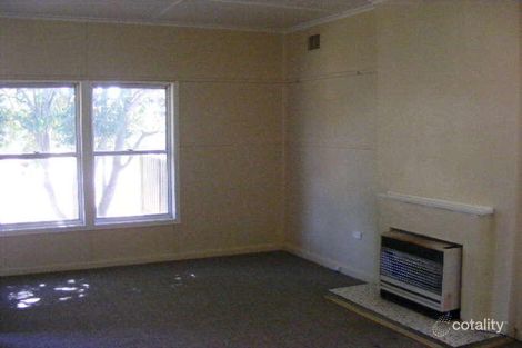 Property photo of 7 Cameron Square Cootamundra NSW 2590
